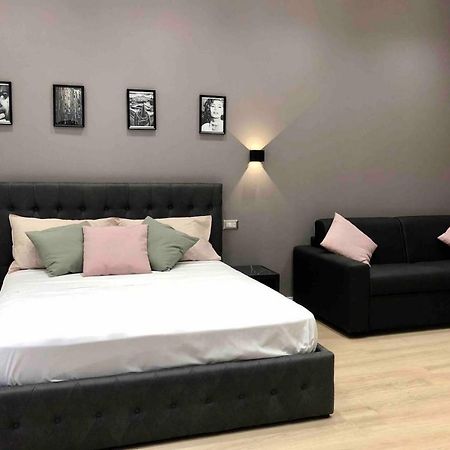 Nsh Apparthotel, Napoli Centro ภายนอก รูปภาพ