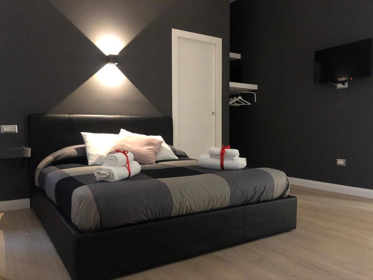 Nsh Apparthotel, Napoli Centro ภายนอก รูปภาพ