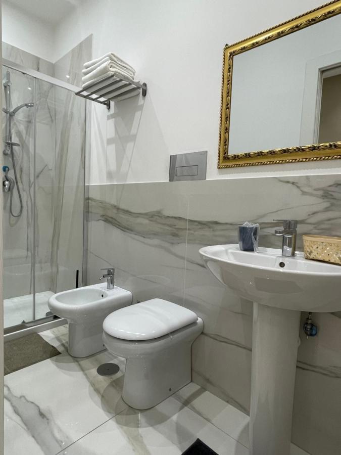 Nsh Apparthotel, Napoli Centro ภายนอก รูปภาพ
