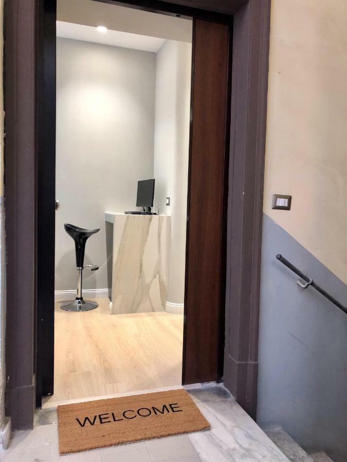 Nsh Apparthotel, Napoli Centro ภายนอก รูปภาพ