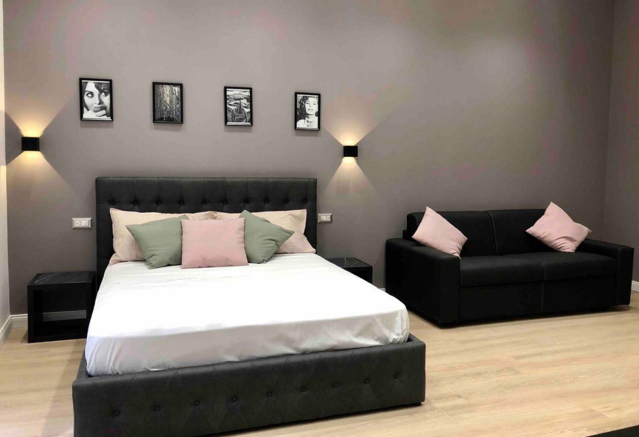 Nsh Apparthotel, Napoli Centro ภายนอก รูปภาพ